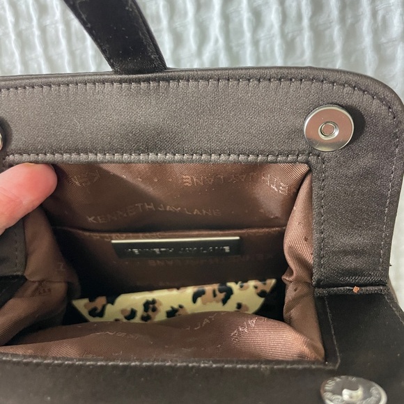 Elegant Brown Evening Clutch - Picture 9 of 10